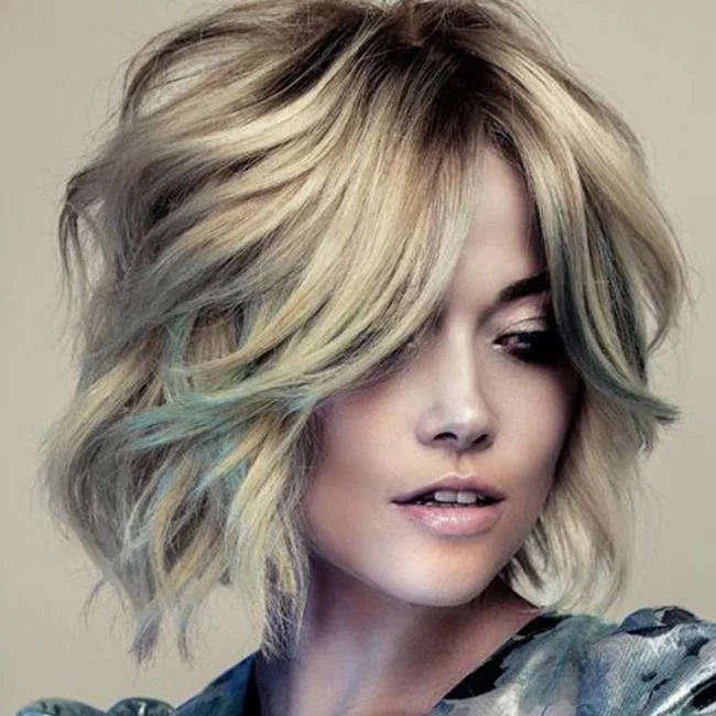 Potongan rambut pendek, sederhana dan panjang 2020: trend dalam 180 gambar