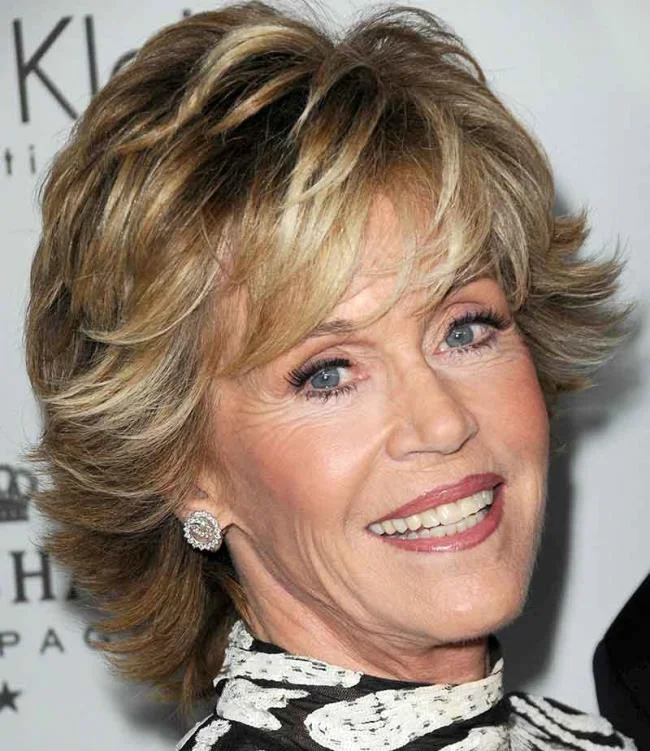 Potongan rambut pendek paling indah yang pernah ada: 100 gambar