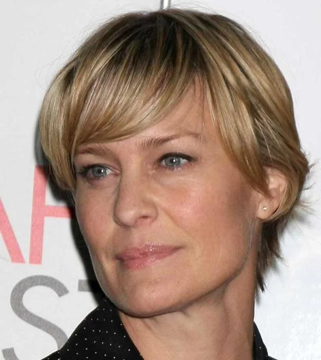 Potongan rambut pendek paling indah yang pernah ada: 100 gambar