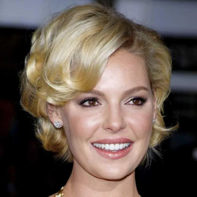 Potongan rambut pendek paling indah yang pernah ada: 100 gambar