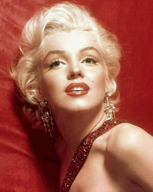 Potongan rambut pendek paling indah yang pernah ada: 100 gambar