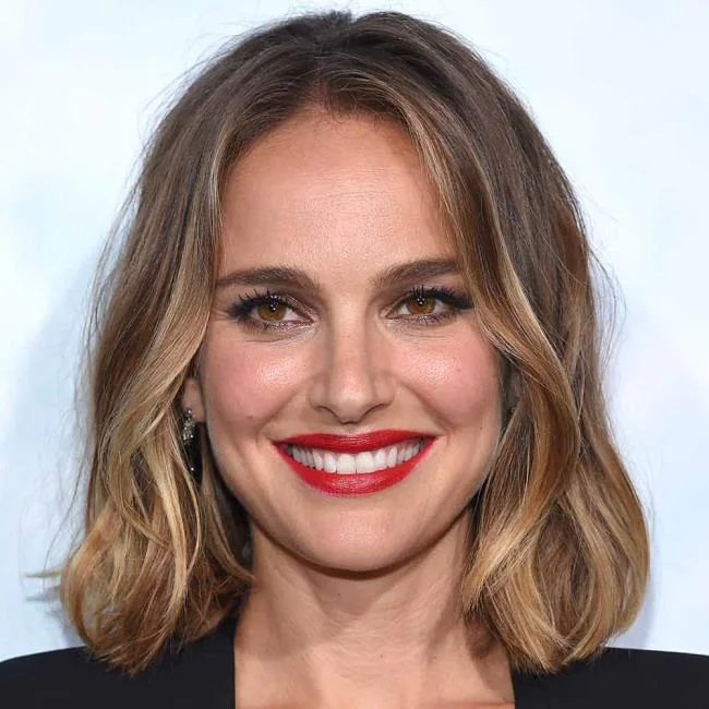 Bergelombang bob: bagaimana melakukannya dan 100 foto untuk memberi inspirasi kepada anda