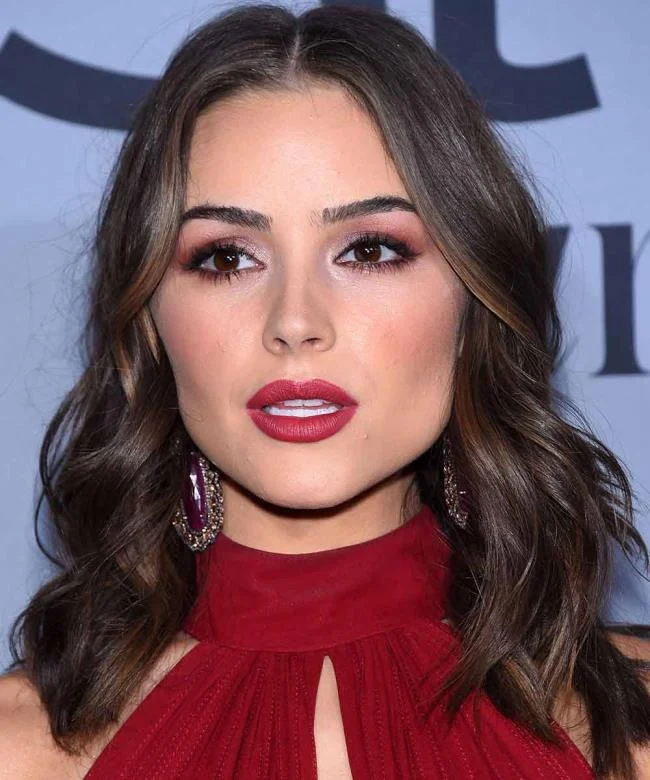 Bergelombang bob: bagaimana melakukannya dan 100 foto untuk memberi inspirasi kepada anda