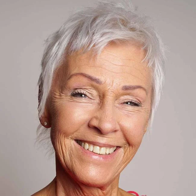 50以上および60以上のヘアカット：100の画像とアイデア