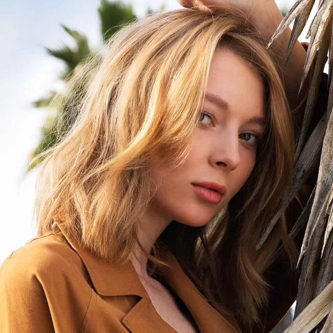 Potongan rambut sederhana Musim panas 2020: trend dalam 160 gambar