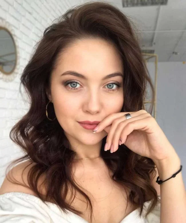 Potongan rambut sederhana Musim panas 2020: trend dalam 160 gambar