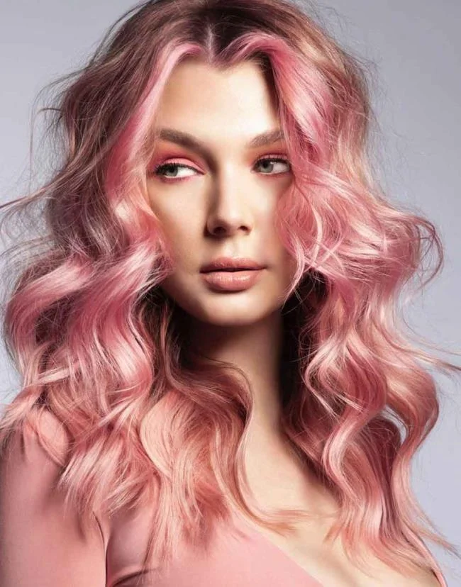 Potongan rambut sederhana Musim panas 2020: trend dalam 160 gambar