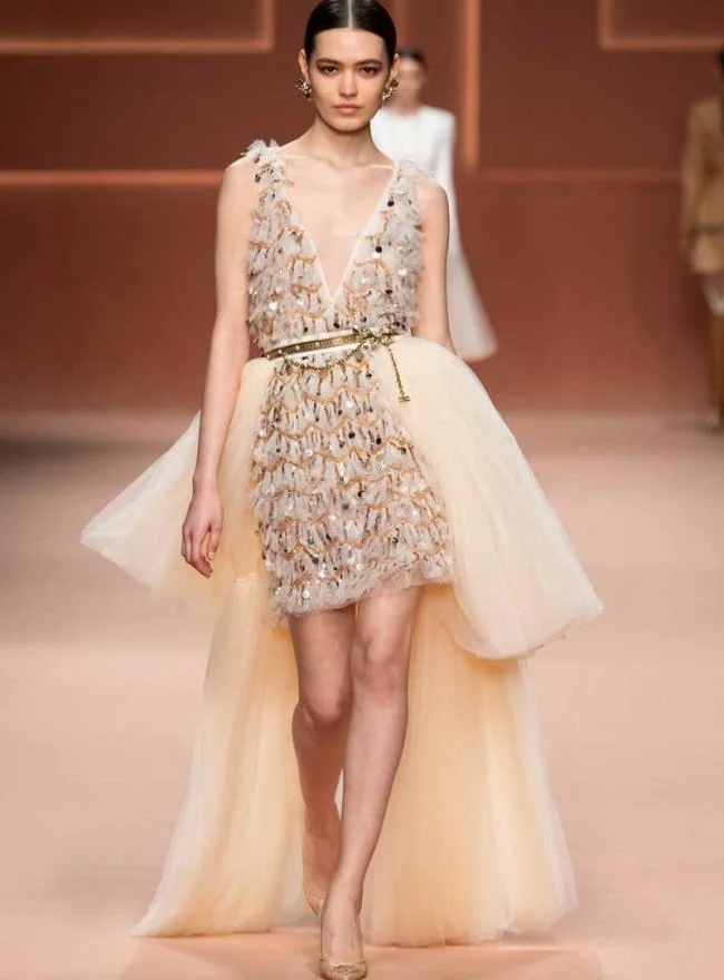 Elisabetta Franchi ฤดูใบไม้ร่วงฤดูหนาว 2020 2021: แคตตาล็อกทั้งหมด