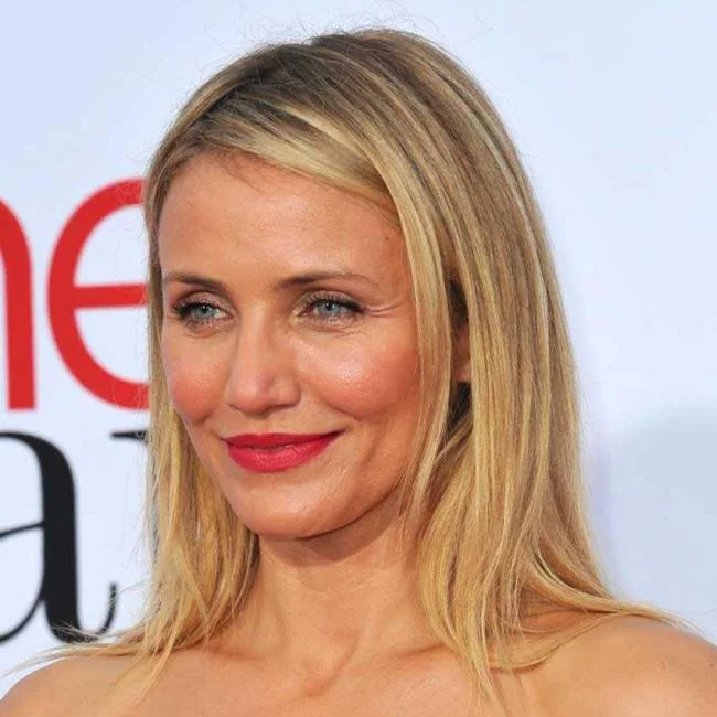 Potongan Lob atau Long Bob: bagaimana ia dilakukan dan siapa yang baik untuknya