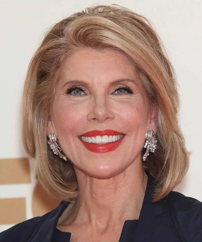 Potongan Lob atau Long Bob: bagaimana ia dilakukan dan siapa yang baik untuknya