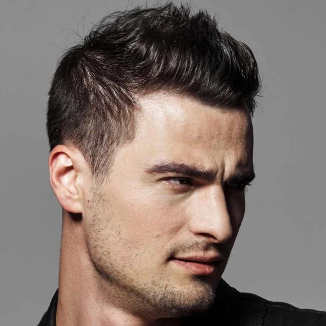 Potongan rambut lelaki musim sejuk 2020: semua trend