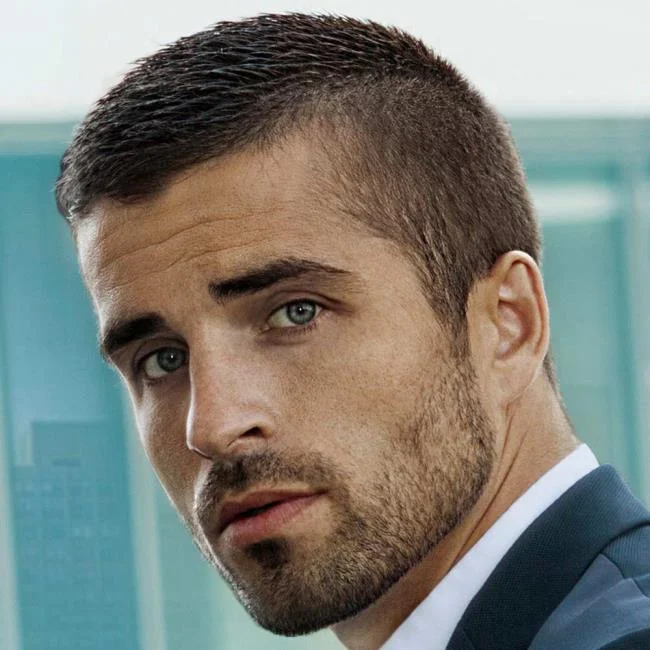 Potongan rambut lelaki musim sejuk 2020: semua trend