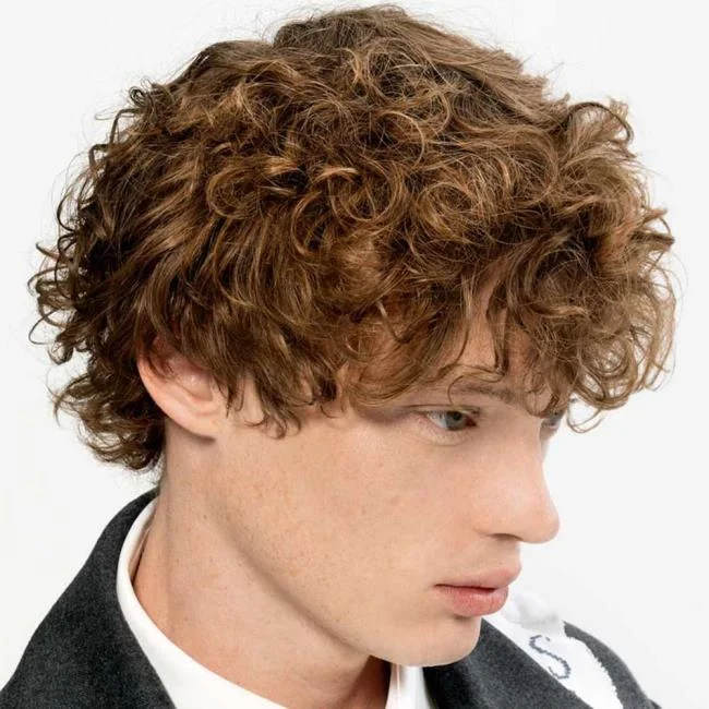 Potongan rambut lelaki musim sejuk 2020: semua trend