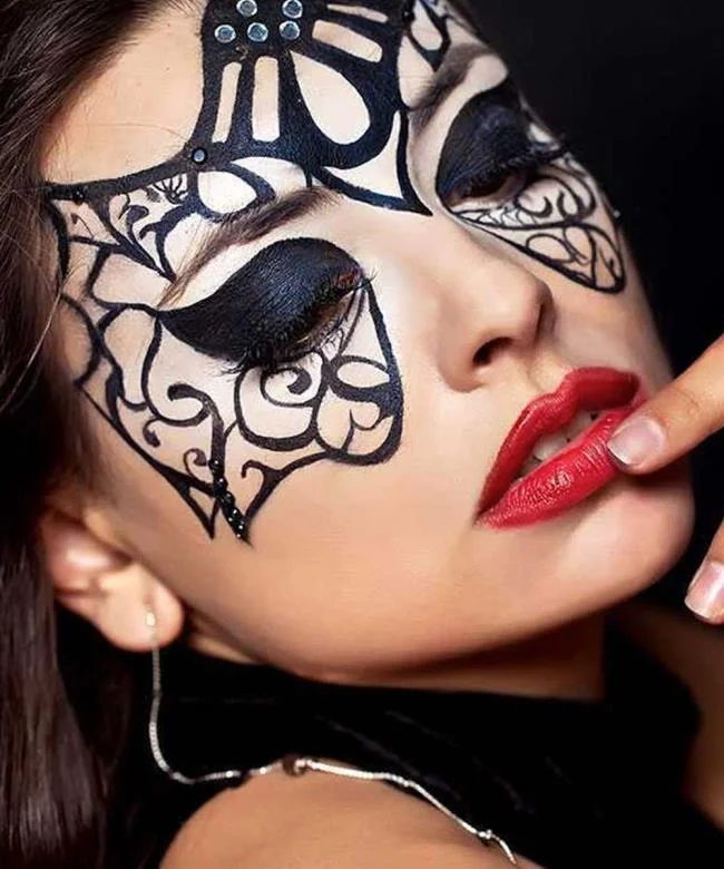 แต่งหน้างานรื่นเริง: ภาพถ่ายและไอเดียสวย ๆ 100 ภาพ