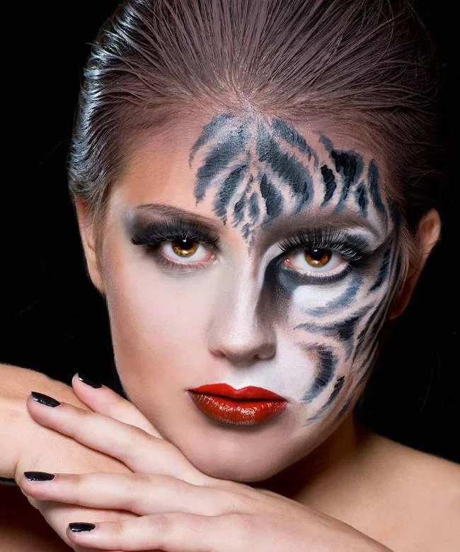 แต่งหน้างานรื่นเริง: ภาพถ่ายและไอเดียสวย ๆ 100 ภาพ
