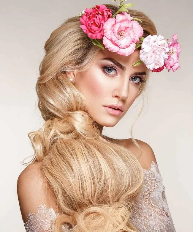 แต่งหน้างานรื่นเริง: ภาพถ่ายและไอเดียสวย ๆ 100 ภาพ