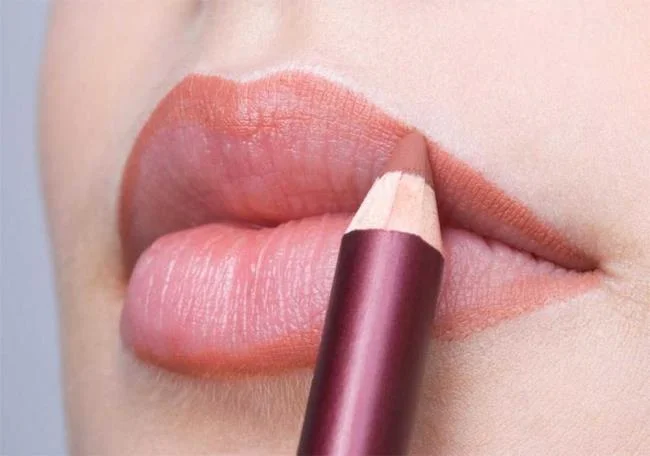 Gincu: petua dan rahsia untuk memiliki gincu yang sempurna!