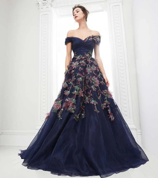 Pakaian rasmi Marchesa dan Marchesa Notte 2020: Koleksi foto