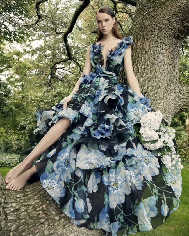 Pakaian rasmi Marchesa dan Marchesa Notte 2020: Koleksi foto