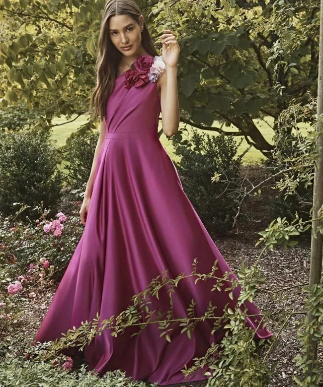 Pakaian rasmi Marchesa dan Marchesa Notte 2020: Koleksi foto