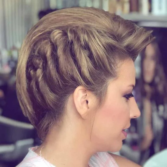 Gaya rambut rambut pendek dan sederhana 2020: 150 idea indah!