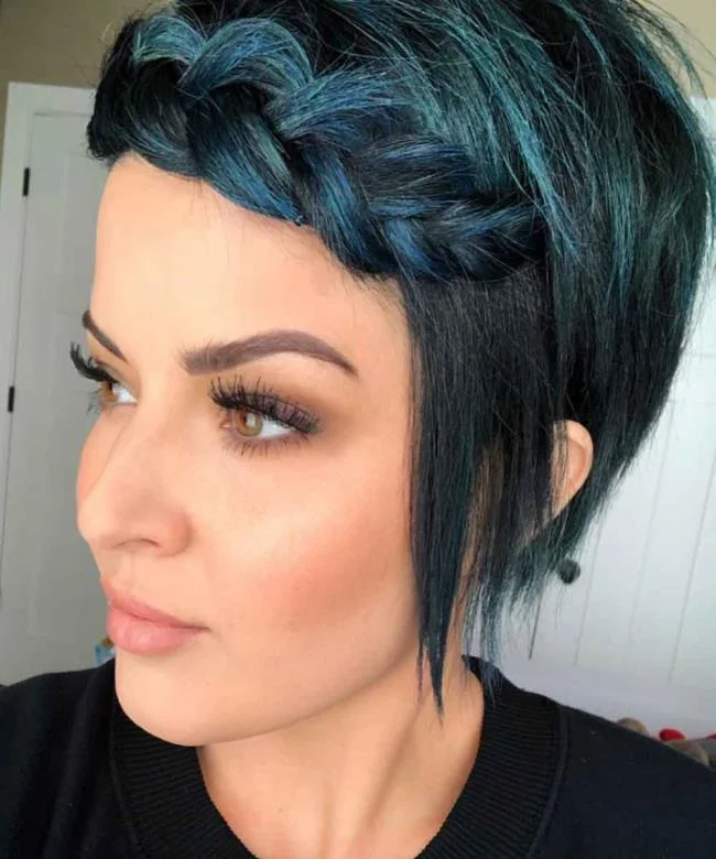 Gaya rambut rambut pendek dan sederhana 2020: 150 idea indah!