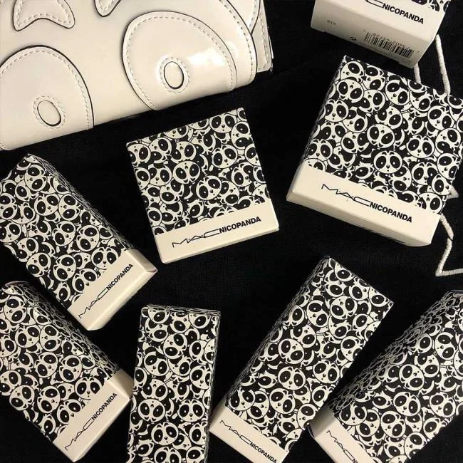 MAC Nicopanda: แต่งหน้าคอลเลกชั่นกับ Pandas!