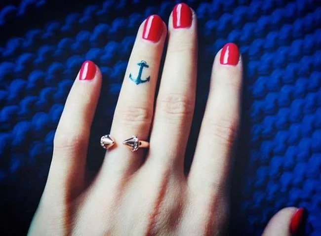 MASIH tatu: sejarah, makna dan 200 foto untuk memberi inspirasi kepada anda