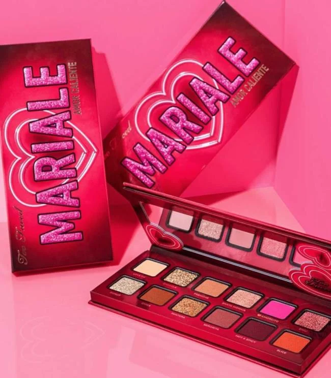 พาเลทอายแชโดว์ Amor Caliente Too Faced