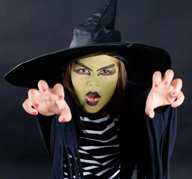 ハロウィーンキッズメイク2020：100の美しいアイデアと写真！