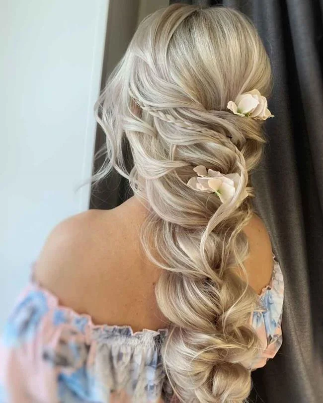 Gaya Rambut Rambut Panjang: 200 idea mudah dan cantik!