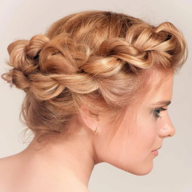 Gaya rambut dengan jalinan 2020: 150 idea dan tutorial yang indah