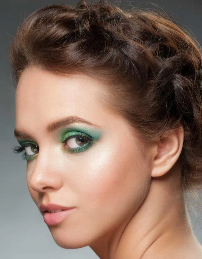 Gaya rambut dengan jalinan 2020: 150 idea dan tutorial yang indah