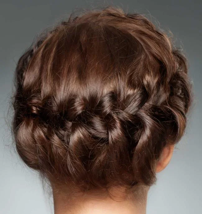 Gaya rambut dengan jalinan 2020: 150 idea dan tutorial yang indah