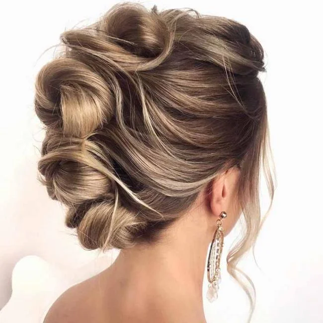Gaya rambut perkahwinan untuk tetamu: 100 yang paling indah!