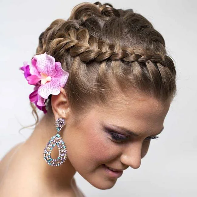Gaya rambut perkahwinan untuk tetamu: 100 yang paling indah!