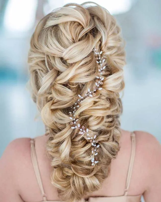 Gaya rambut perkahwinan untuk tetamu: 100 yang paling indah!