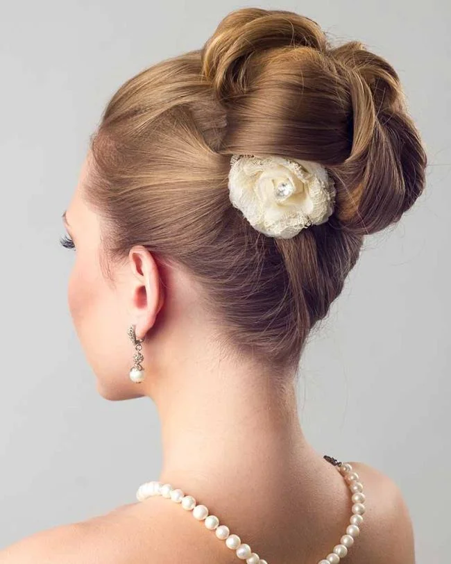 Gaya rambut perkahwinan untuk tetamu: 100 yang paling indah!