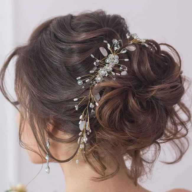 Gaya rambut kerinting: 130 idea sederhana dan cantik