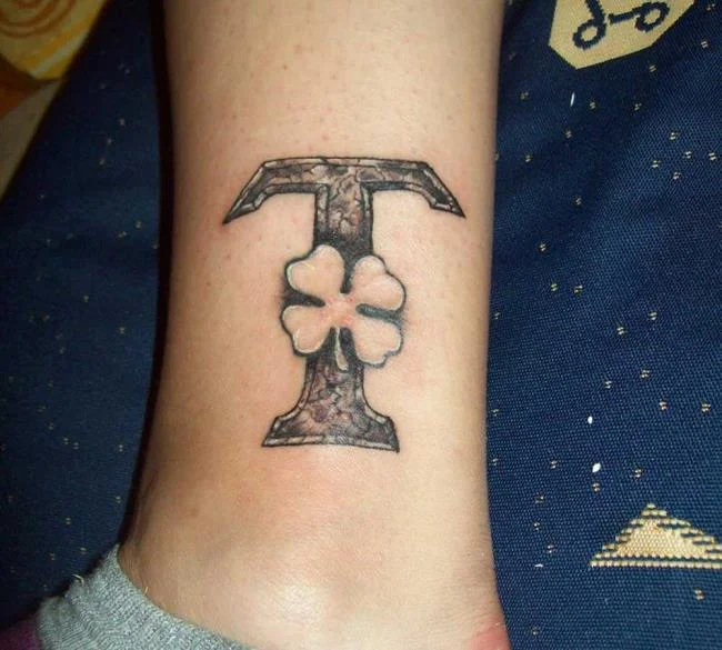 Tatu huruf - 100 gambar dan idea yang indah