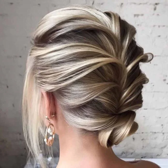Chignon：それを行う200の方法、画像、チュートリアル