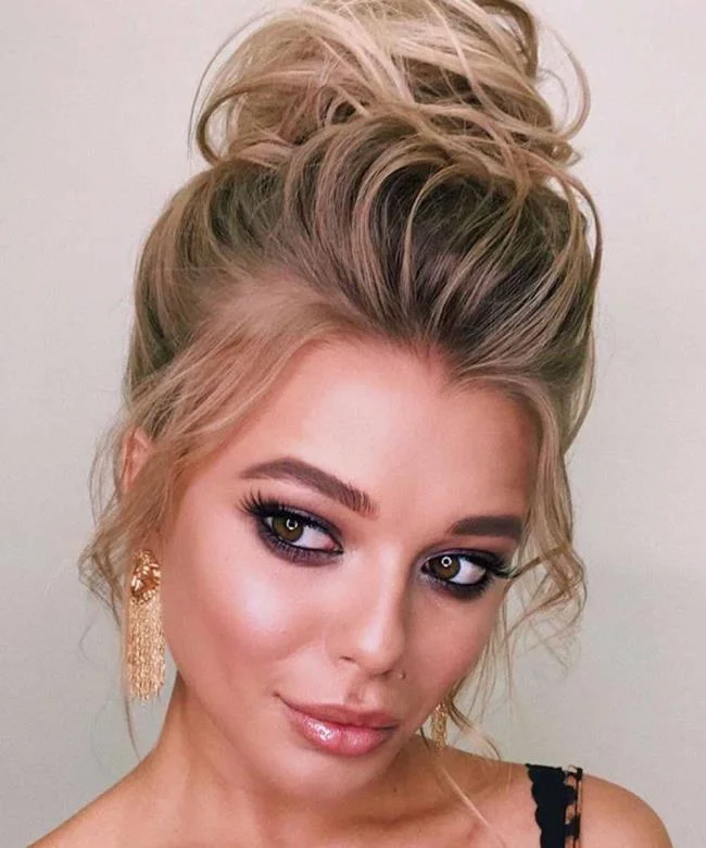 Chignon：それを行う200の方法、画像、チュートリアル