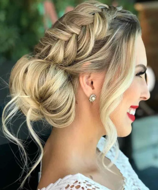 Chignon：それを行う200の方法、画像、チュートリアル
