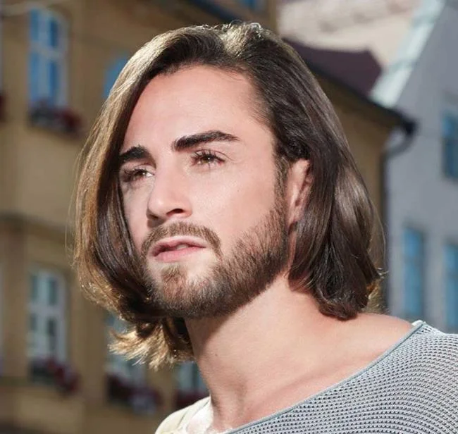 ロングヘアーメン2020：魅力的な100のトレンディなカット