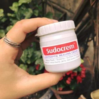 Sudocrem - 아기의 기저귀 발진 치료