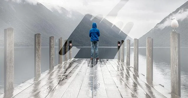 Making photos in Lightroom transparent is easy