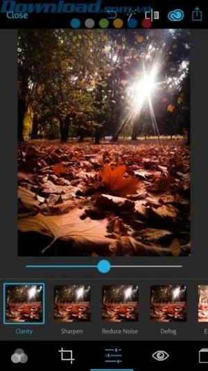 Instrukcje edycji zdjęć za pomocą Photoshop Express na iPhonie