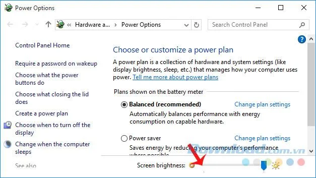 How to adjust the screen brightness on Windows 10