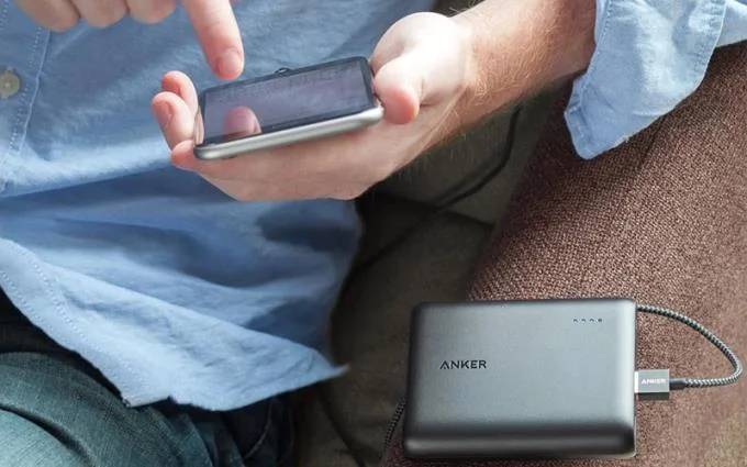 Anker 파워 뱅크의 PowerIQ 및 VoltageBoost 기술은 무엇입니까?