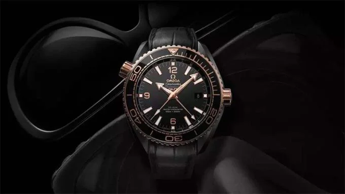 Instrucciones sobre cómo usar y mantener el reloj chapado en oro más duradero